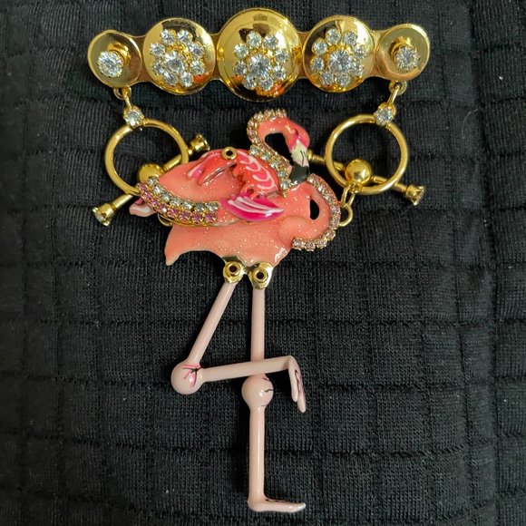 Bracelet or Pin Option - Picture 7 of 8